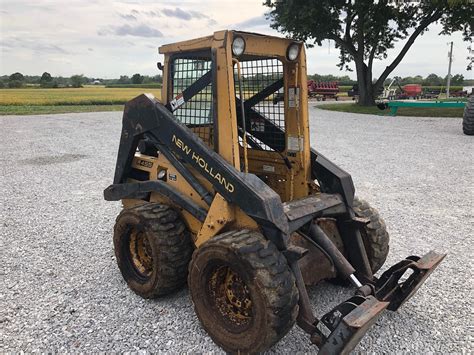 New Holland L455 